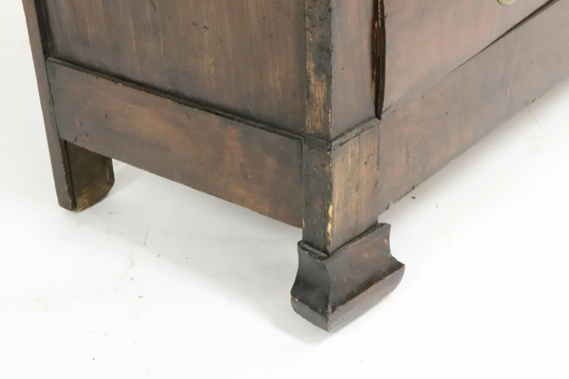 Louis Philippe Walnut Commode, Mid 19th C.