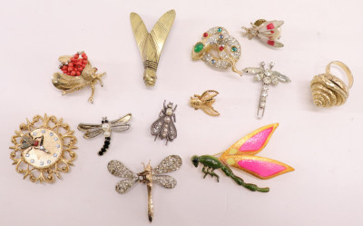 Very Large Group of Vintage Animal Costume Jewelry