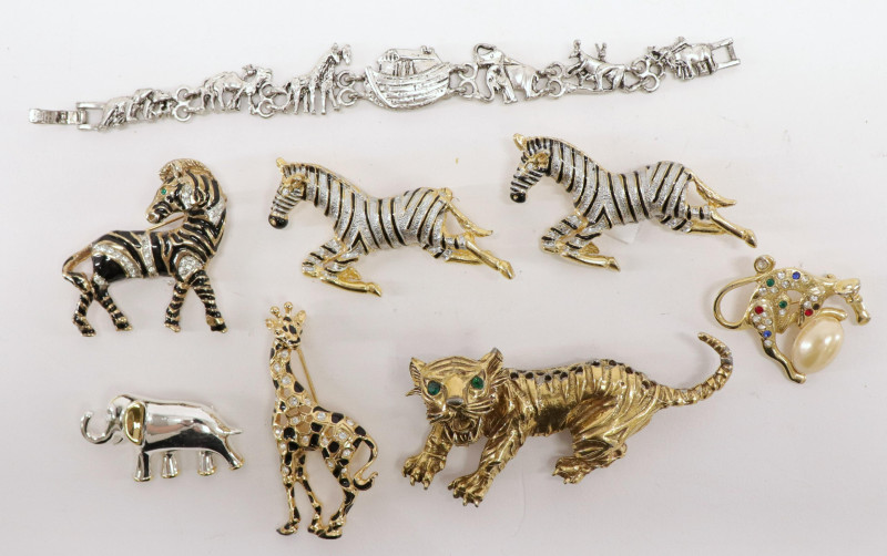 Very Large Group of Vintage Animal Costume Jewelry