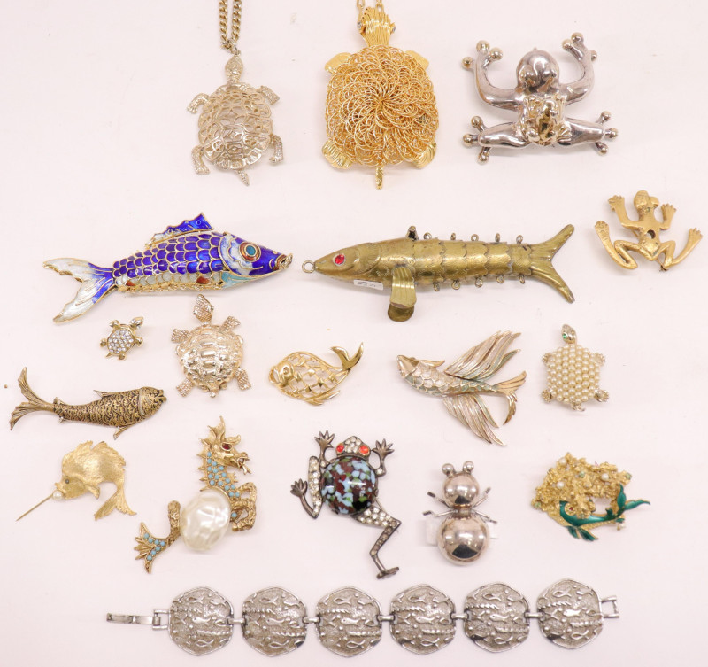 Very Large Group of Vintage Animal Costume Jewelry