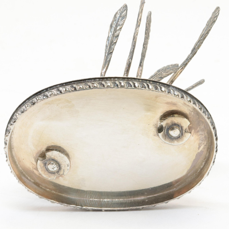 Tabletop Articles 800 Silver Porcupine Toothpick