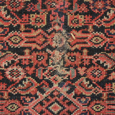 Persian Hall Rug Early 20th C 5' 2' x 9' 8'