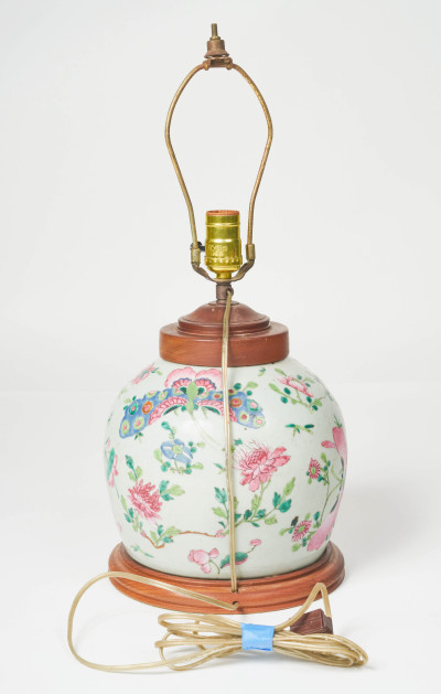 A Chinese Famille Rose Ceramic Jar with Butterfly Decoration