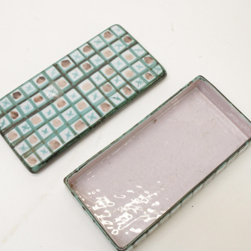 8 Continental Art Deco Later Ceramics