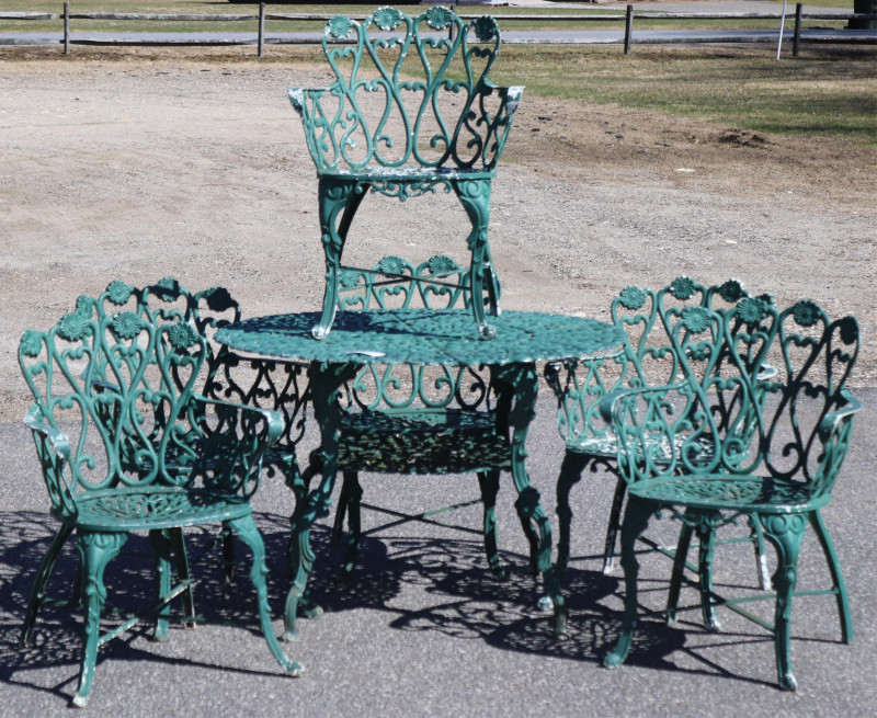 Vintage Cast Aluminum Outdoor Table Six Chairs