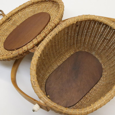 Vintage Barlow Nantucket Basket Purse