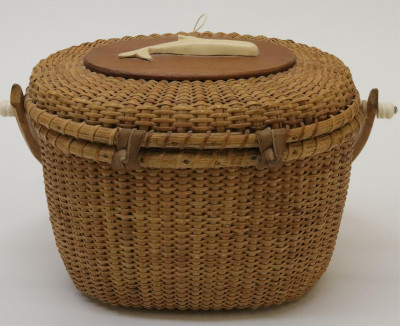 Vintage Barlow Nantucket Basket Purse