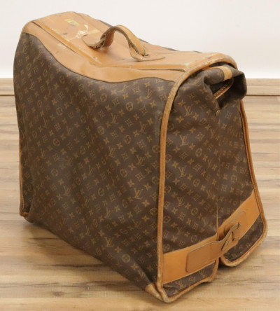 Vintage Louis Vuitton Folding Garment Luggage