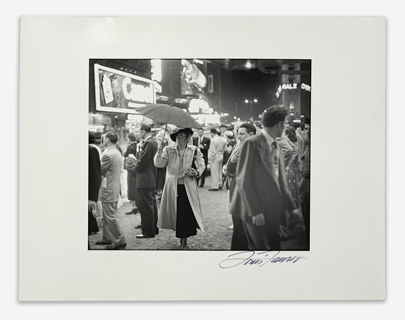 Louis Faurer - Times Square, New York, 1948 (Woman with Umbrella)