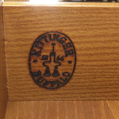 Kittinger Regency Style Mahogany Dresser