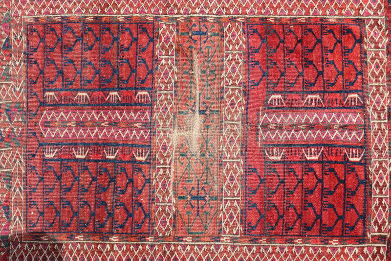 Tekke Turkoman Bokhara Rug 4&apos;2&apos; x 4&apos;8&apos; E 20th C