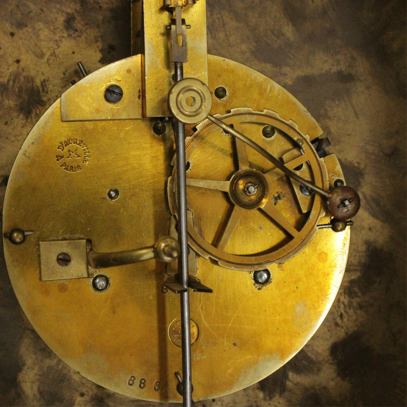 A Delcor A Mont de Marsan Walnut Clock 19 C