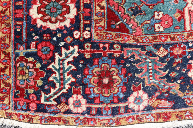 Gorevan Carpet 9&apos; 11&apos; x 11&apos; 9&apos; First Half 20th C