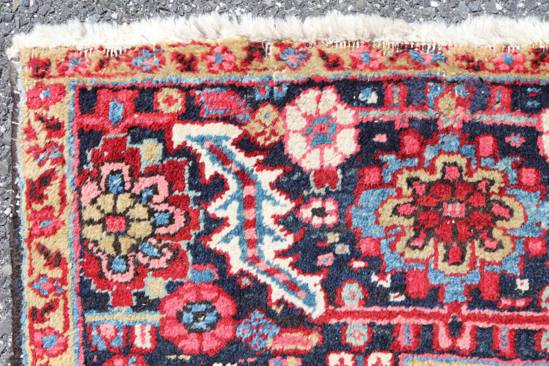 Gorevan Carpet 9&apos; 11&apos; x 11&apos; 9&apos; First Half 20th C