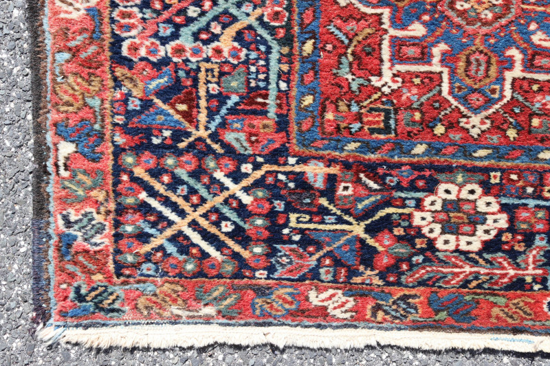Gorevan Hall Rug 4&apos; 9&apos; x 12&apos; 6&apos; First Half 20th