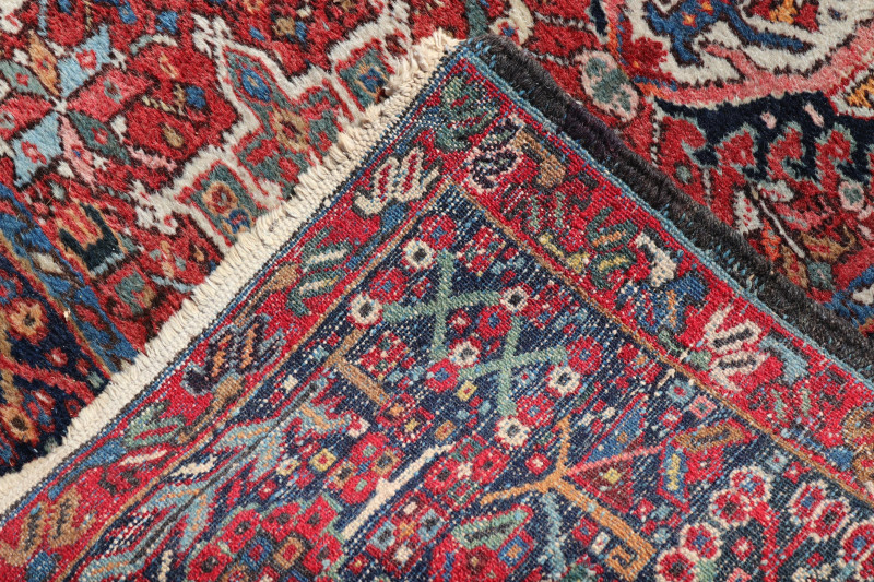 Gorevan Hall Rug 4&apos; 9&apos; x 12&apos; 6&apos; First Half 20th