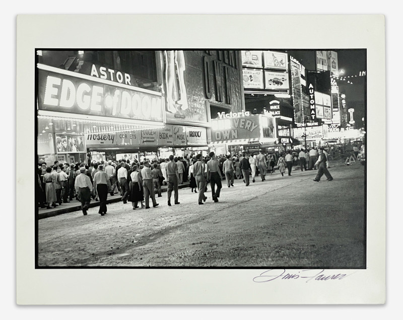 Louis Faurer - New York, NY, 1947 (Theaters at Times Square)
