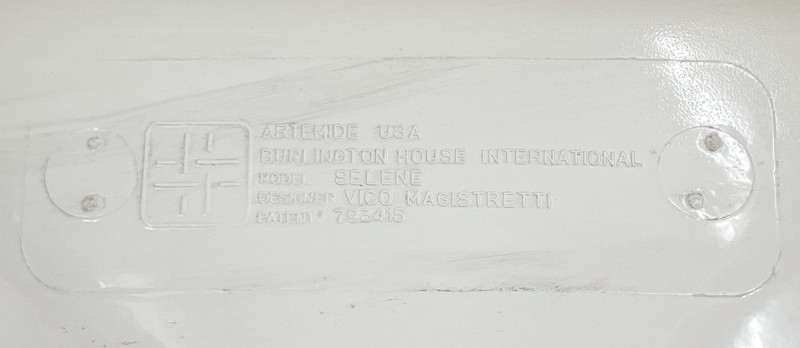 Vico Magistretti for Artemide, group of 4 Selene white plastic chairs