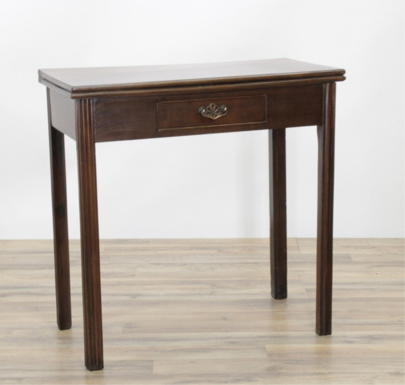 Foldover Mahogany Games Table