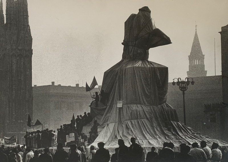 Christo and JeanneClaude WM7 (from Wrapped Monument to Vittorio Emanuele portfolio)