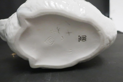 Lladro 1989 Bell and Doves, NAO Swan