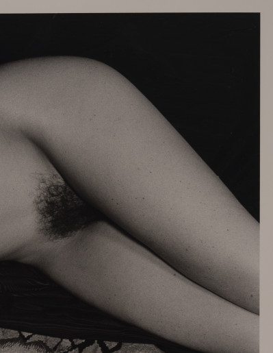 Marie-Claire Montanari - Hip on Flowered Carpet