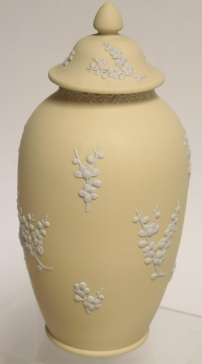 4 Wedgwood Yellow Jasperware Bowls &amp; Vases