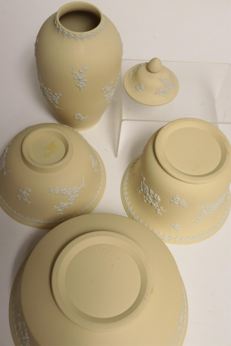 4 Wedgwood Yellow Jasperware Bowls &amp; Vases