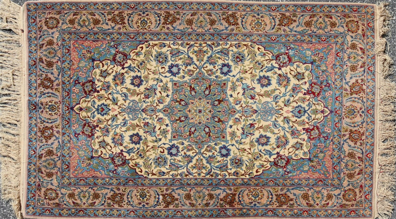 Persian Style Wool Rug 3-3 x 5-6