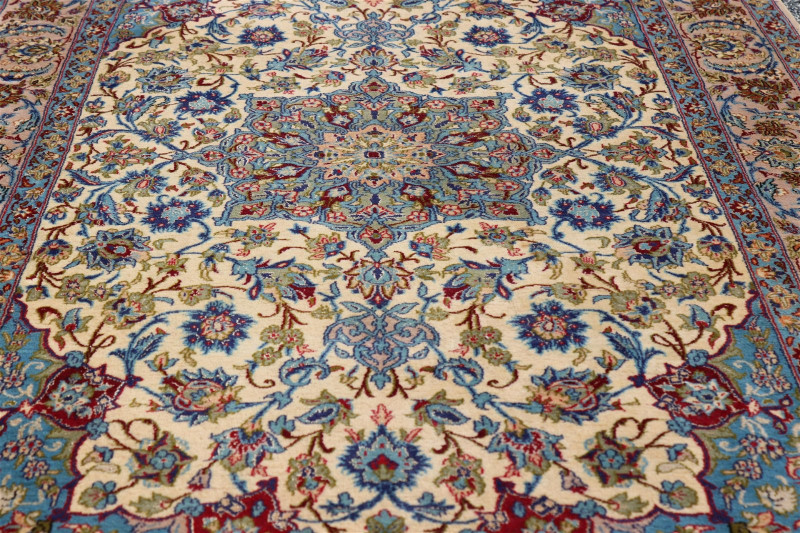 Persian Style Wool Rug 3-3 x 5-6