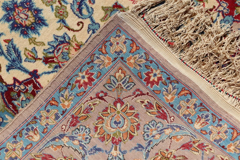 Persian Style Wool Rug 3-3 x 5-6