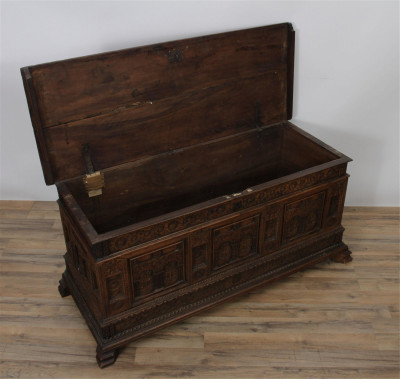 Italian Baroque Walnut Cassone, late 17th C