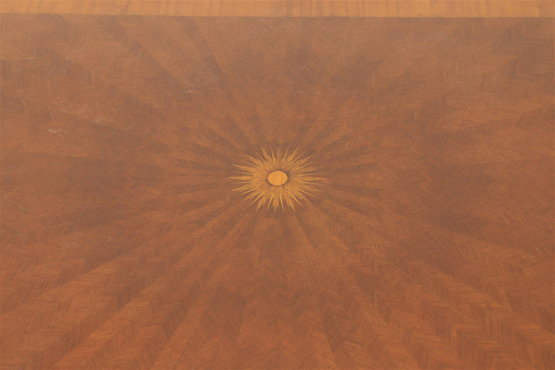 Regency Style Inlaid Mahogany Dining Table