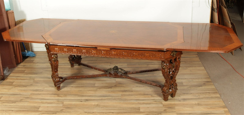 Regency Style Inlaid Mahogany Dining Table