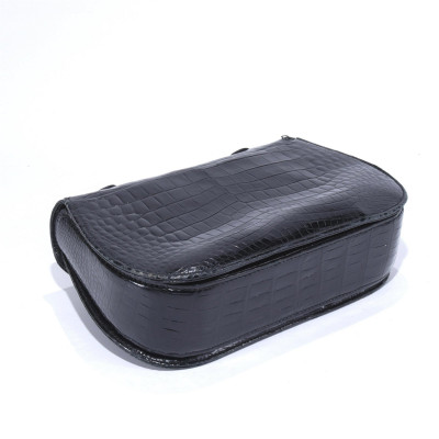 Vintage Gucci Alligator Bamboo Hand Bag