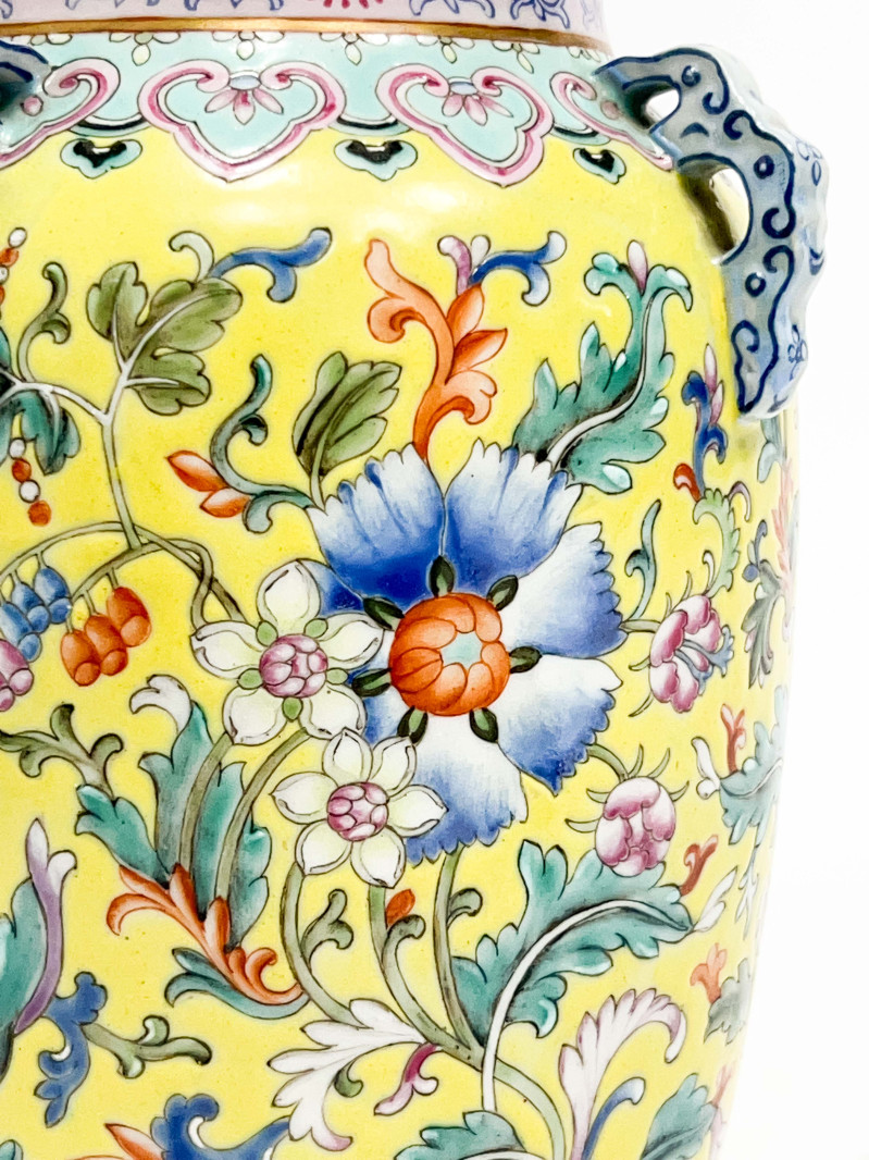 Chinese Porcelain Yellow Ground Enamel Decorated Jar and Cover