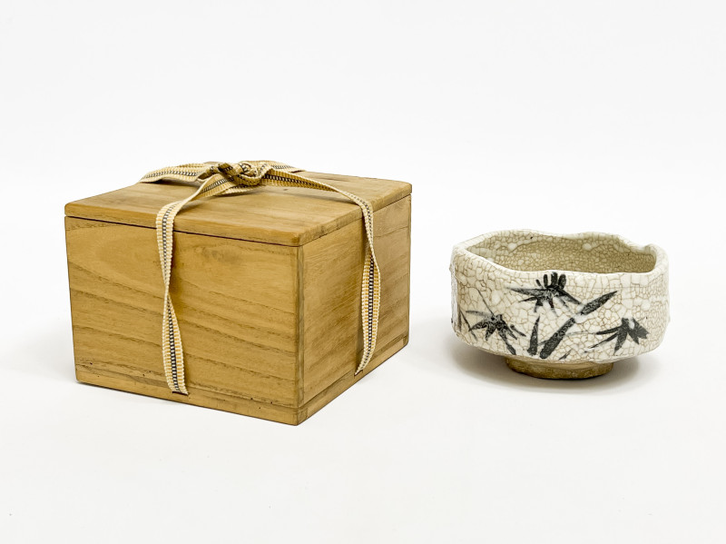Japanese Shino ware Tea Bowl (Chawan) with Bamboo Decoration