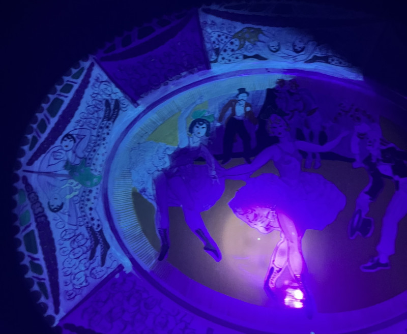 Dame Laura Knight for Clarice Cliff Bizarre Ware Plates and Platter