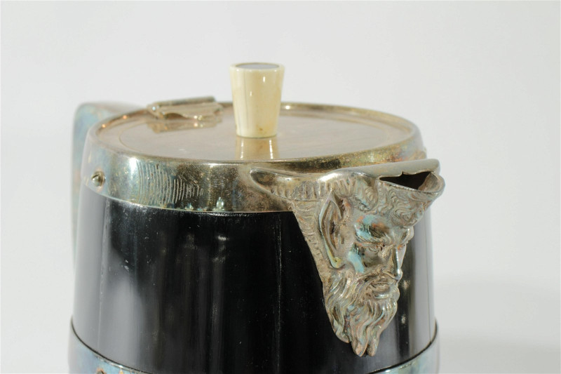 Vintage Barware Collection, Dog Head Ice Bucket