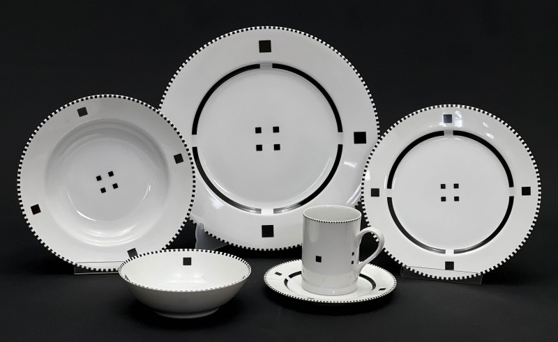 Gwathmey Siegel Kaufman for Swid Powell Porcelain Tuxedo Dinner Partial Service