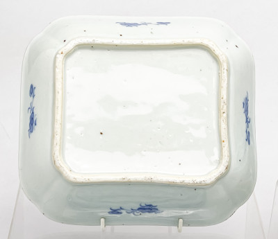 Chinese Export Porcelain Canton ware Dishes and Tureens, set of 8