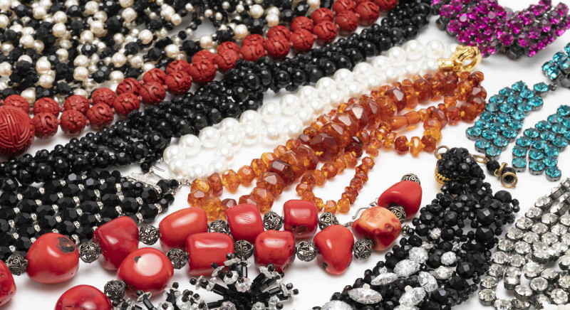 Collection of Vintage Costume Necklaces, Bracelets and Cufflinks