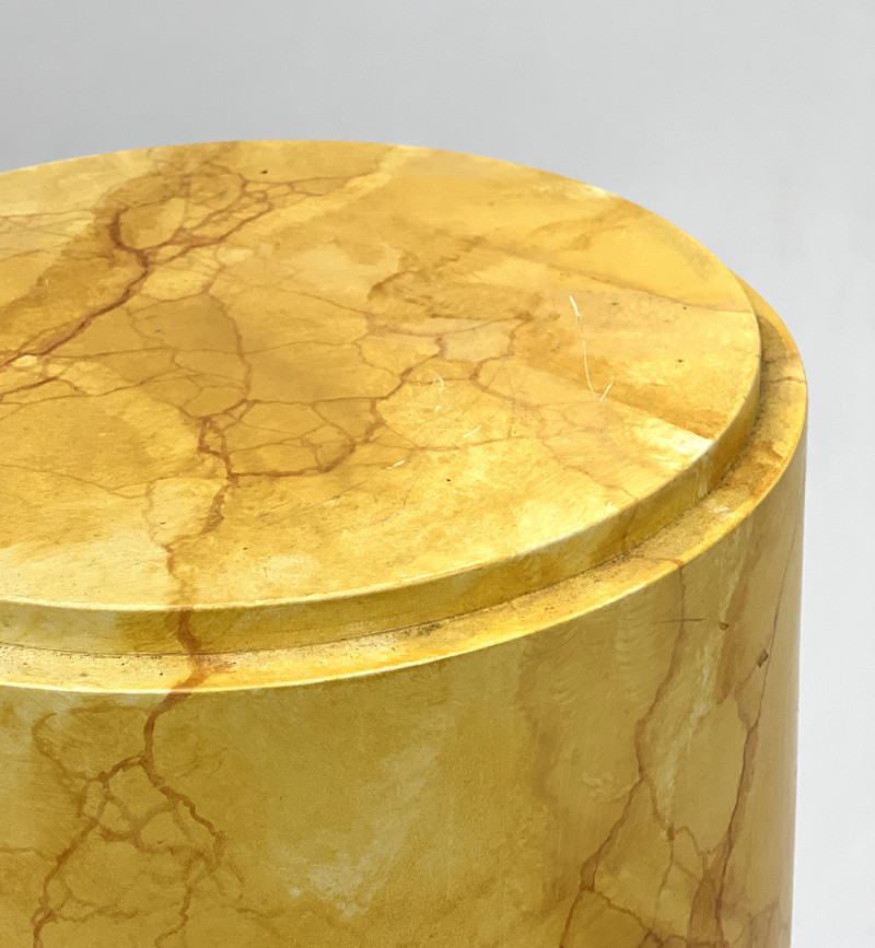 Trompe-l&apos;œil Painted Marble Pedestals, Pair, along with Faux Marble Urns, Pair