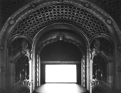 Hiroshi Sugimoto - Prospect Park Theater, New York (Kung Fu Exorcist) / Stage Theater, Sydney (The Birdcage)
