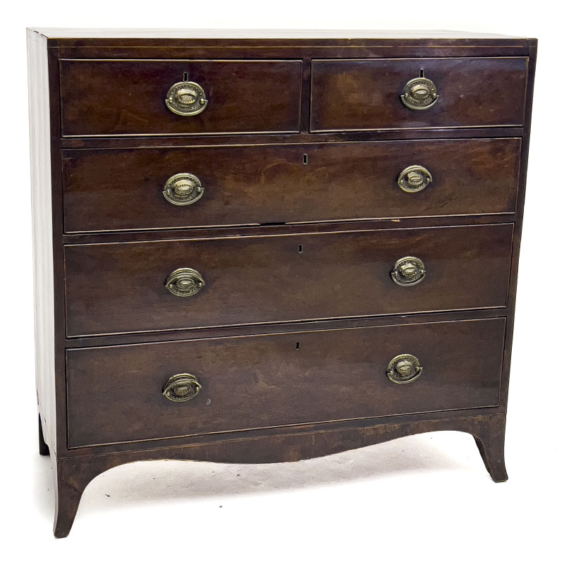 Heppelwhite Style Chest of Drawers