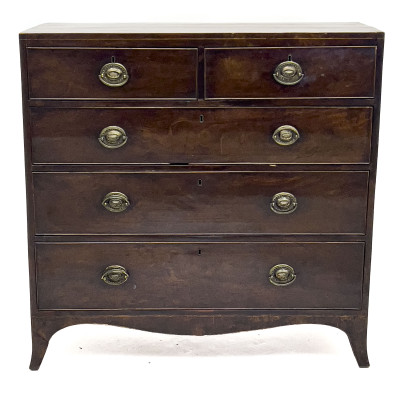 Heppelwhite Style Chest of Drawers