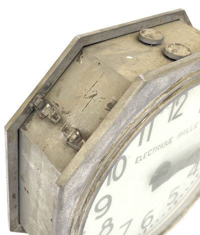Electrique Brillie Octagonal Railway Clock