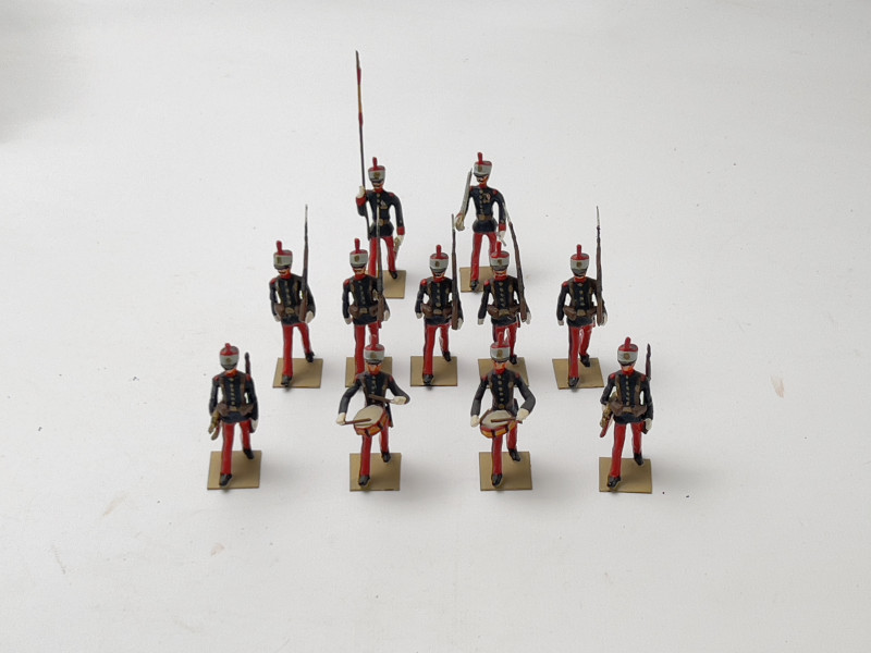 Collection of Primarily Spanish, Italian, and Latin American Toy Soldiers, Group of 70
