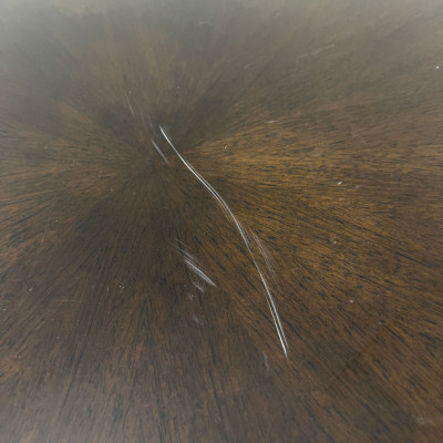 Calvin Klein - Round Dining Table
