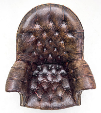 Hillcrest Chesterfield Executive Chair